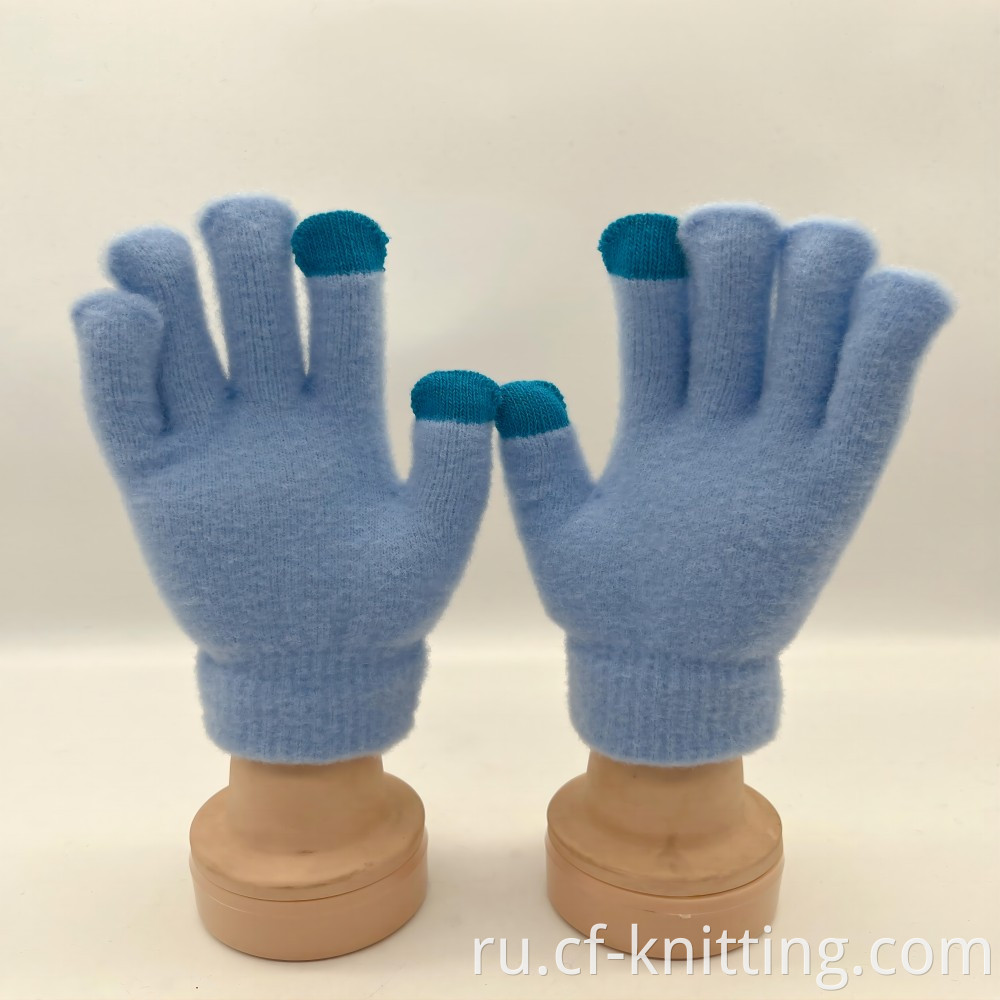 Cf S 0008 Knitted Gloves 3